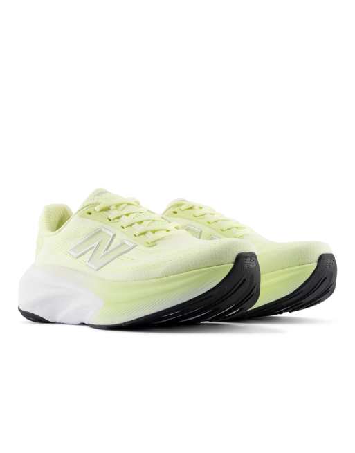New Balance Fresh foam x more v6 sneakers in fennel seed, 2 van 4