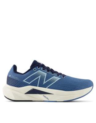 New Balance - FuelCell Propel V5 - Sneaker in Blau