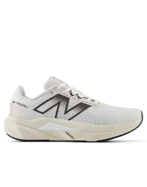 New Balance - Fuelcell Propel V5 - Sneakers in wit - view 1
