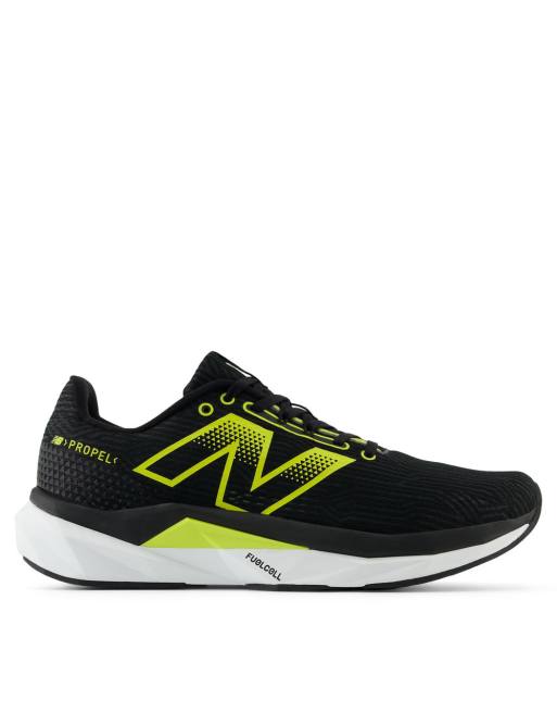 New Balance - Fuelcell Propel V5 - Sneakers nere