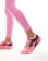 Thumbnail 1 van 5