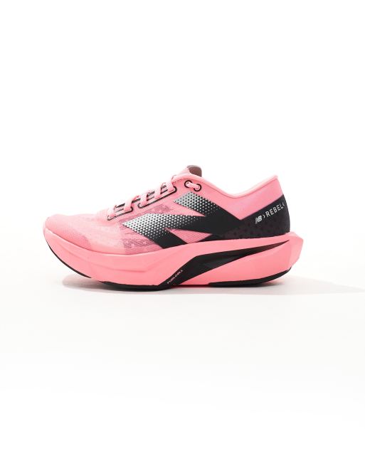 New Balance - FuelCell Rebel - Hardloopsneakers in roze, 2 van 5