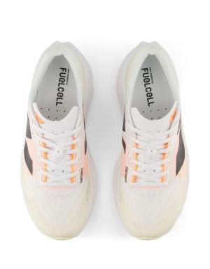 New Balance Fuelcell Rebel v4 running trainers in white