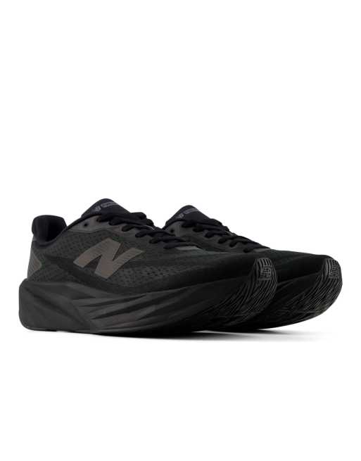New Balance FuelCell Rebel v5 baskets noires, 2 de 7