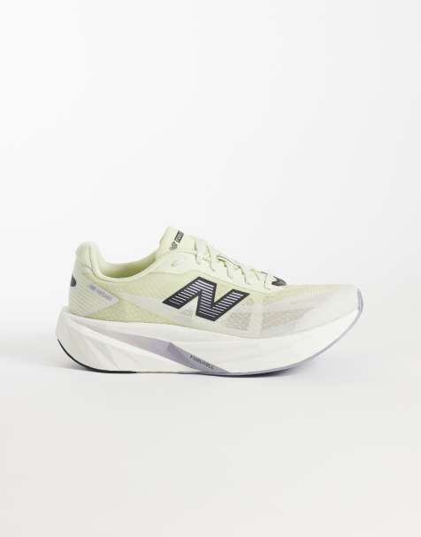 New Balance – Fuelcell Rebel v5 – Gula löparskor - view 1