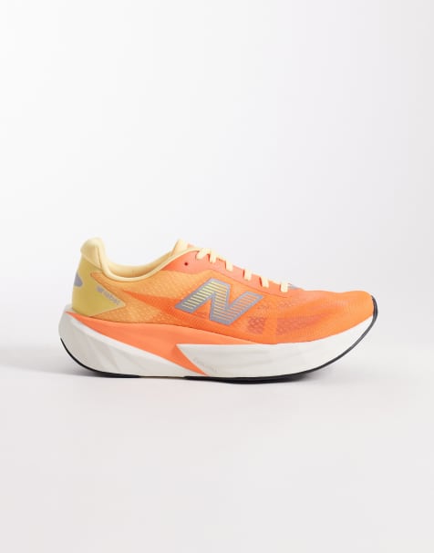 New Balance – Fuelcell Rebel v5 – Neonorange löparskor - view 1