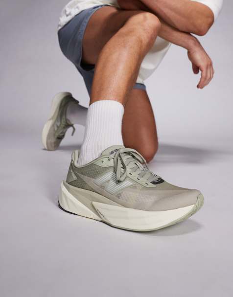 New Balance – Fuelcell Rebel V5 – Oliwkowe buty sportowe do biegania - view 1