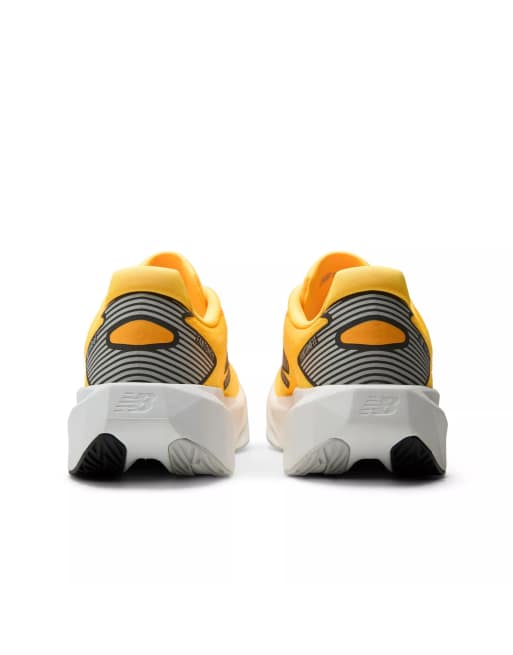 New Balance FuelCell rebel v5 Sneaker in Satsuma-Orange, 5 von 7