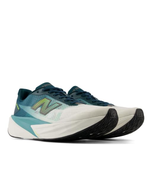 New Balance - Fuelcell Rebel v5 - Sneakers verde scuro, 3 di 4