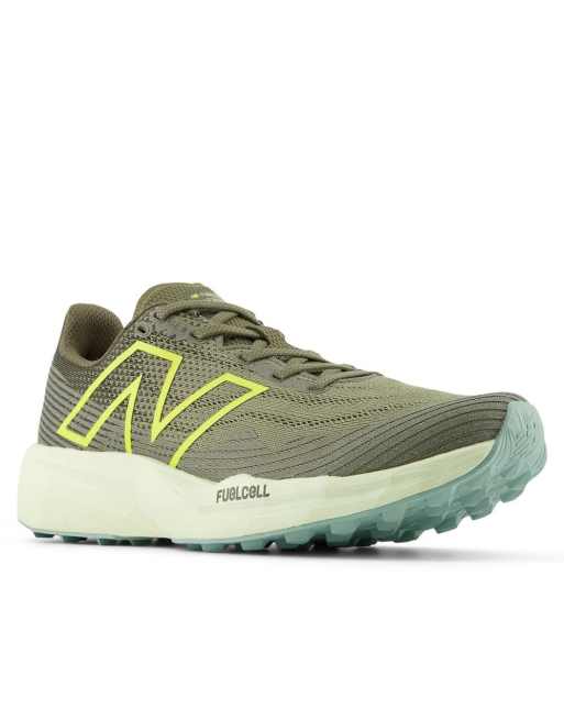 New Balance Fuelcell Venym running trainers in green, 3 of 4