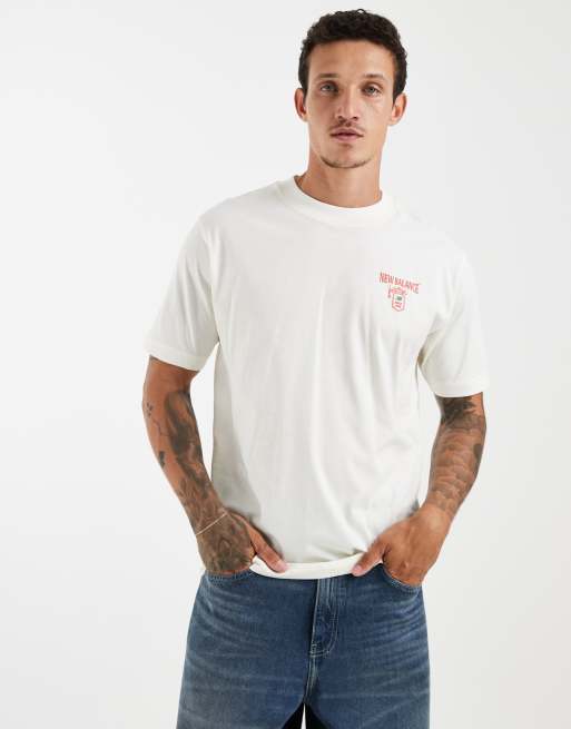 New Balance Grab a Bite London Grafik-T-Shirt in Weiß, 4 von 5