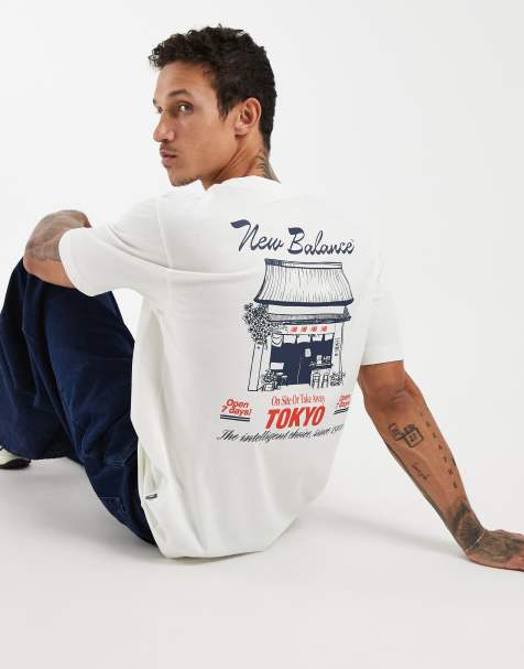 New Balance grab a bite Tokyo grafisk t-shirt i vitt - view 1