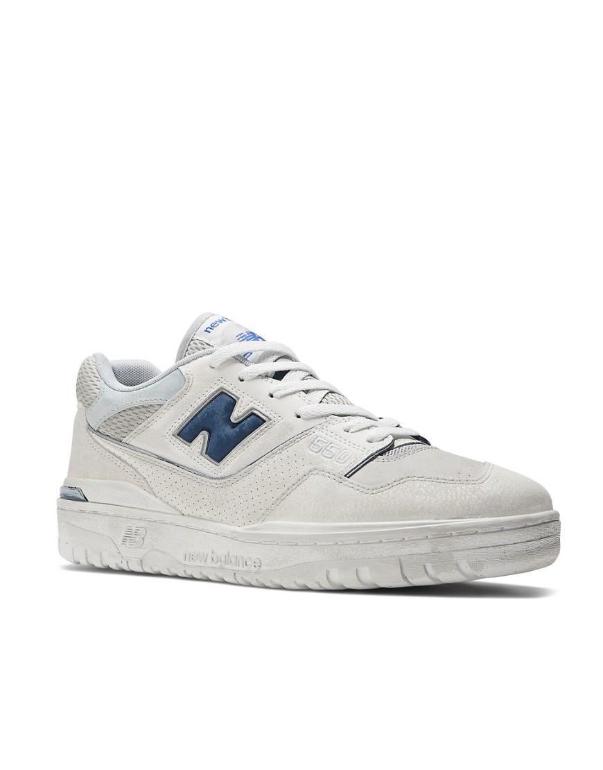 New Balance Grey Day 550 trainers in white & grey