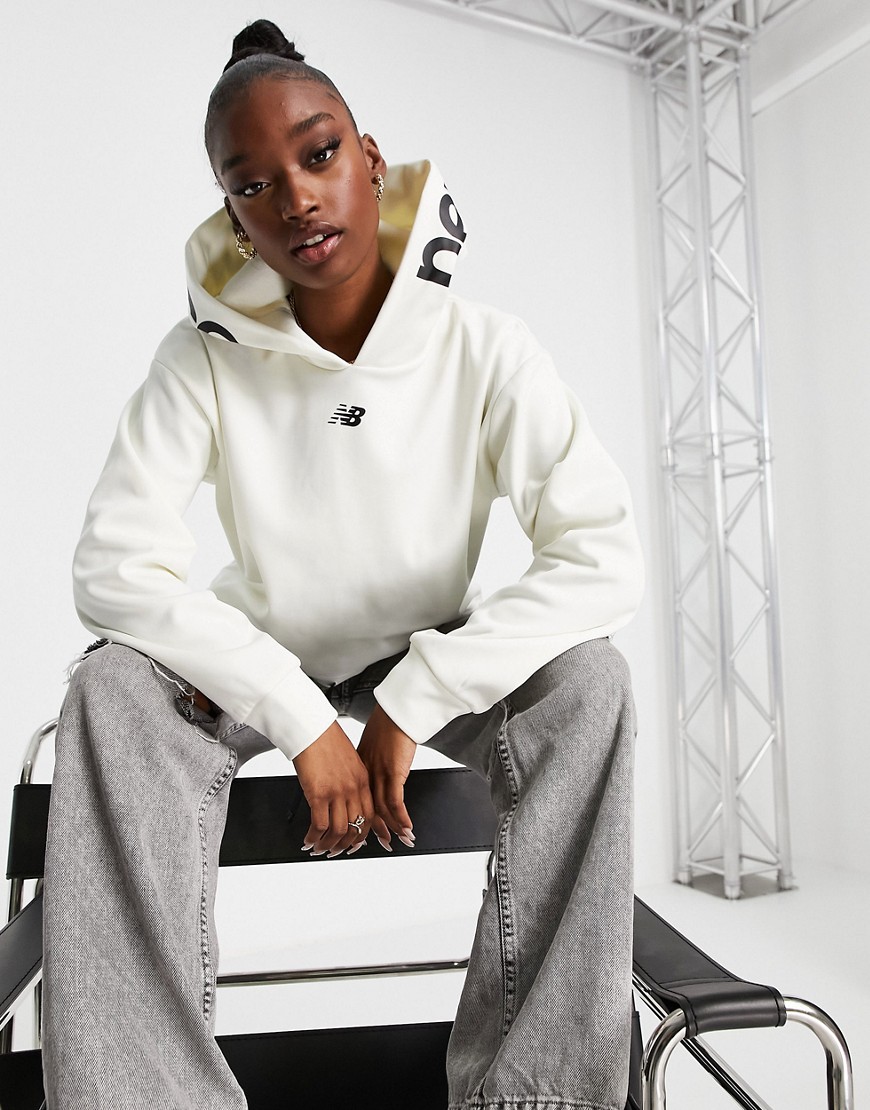 New Balance - Hardlopen - Cropped hoodie in gebroken wit