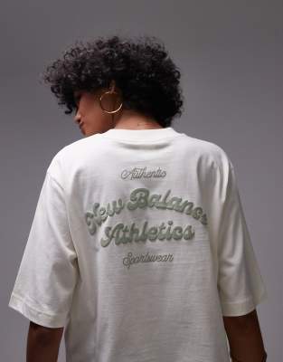 New Balance New Balance Heritage relaxed t-shirt in beige-Neutral