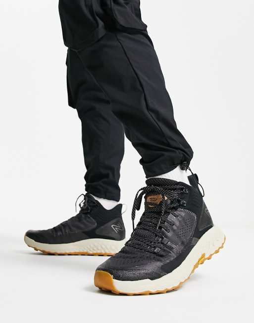 New balance homme clearance montante