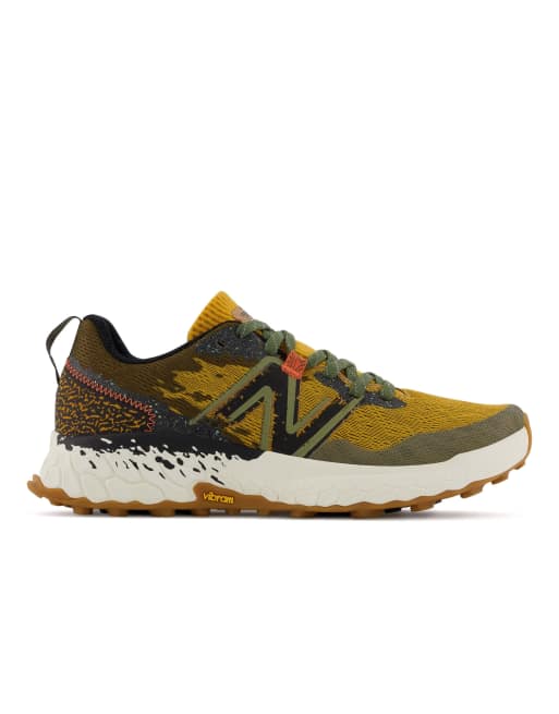 New Balance – Hierro Trail – Lauf-Sneaker in Gelb und Khaki