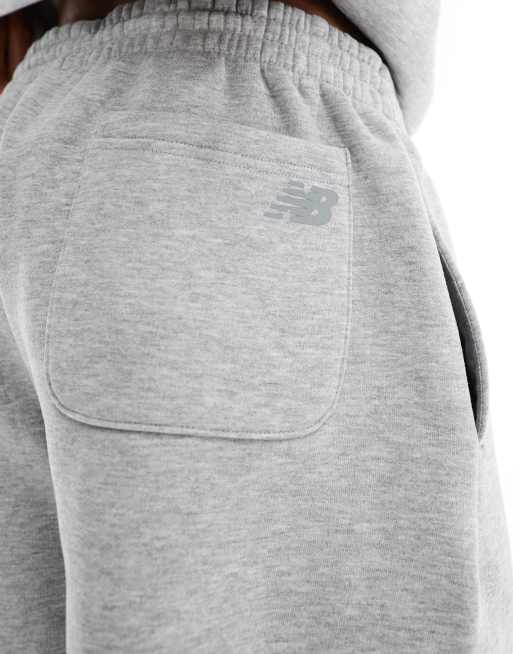 New Balance – Iconic – Fleece-Jogginghose in Grau im College-Stil, 5 von 5