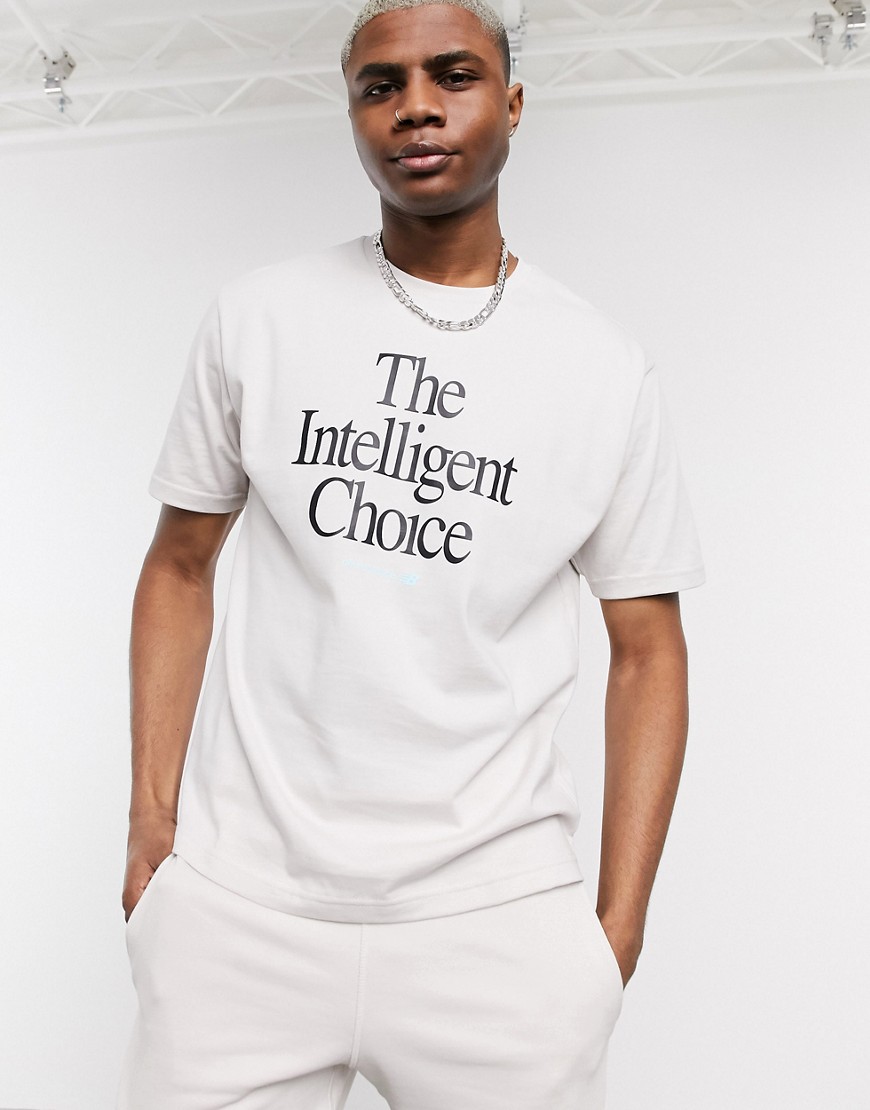 New Balance - Intelligent Choice - Cremefarvet t-shirt