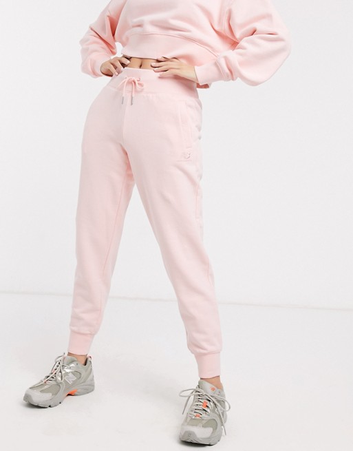 New Balance Jogger in pink