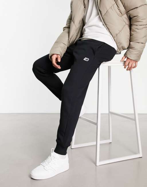 New Balance Joggers Neri Con Logo Piccolo Asos