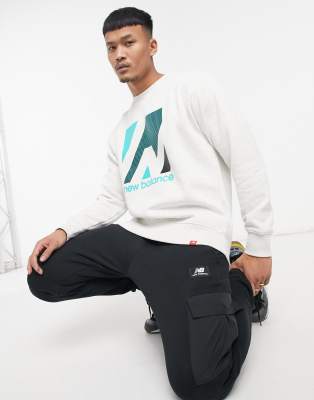 grey new balance sweatshirt