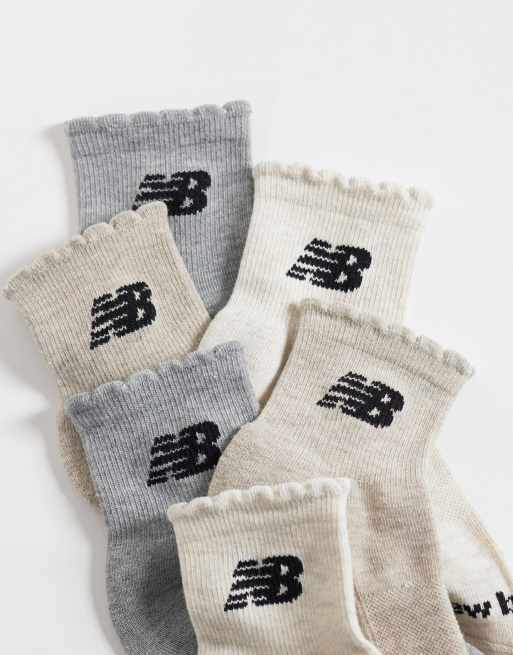 New Balance lettuce edge glitter ankle socks 6 pack in white, gold and silver, 2 of 3