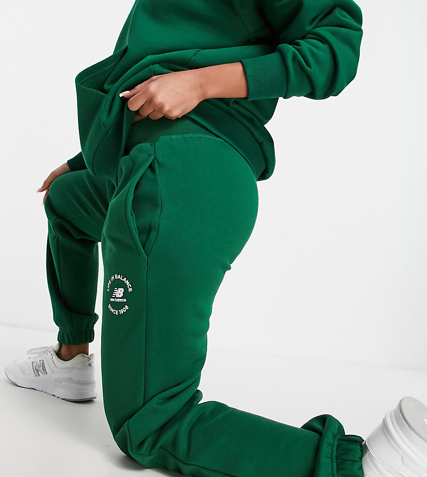 new balance life in balance joggers in green