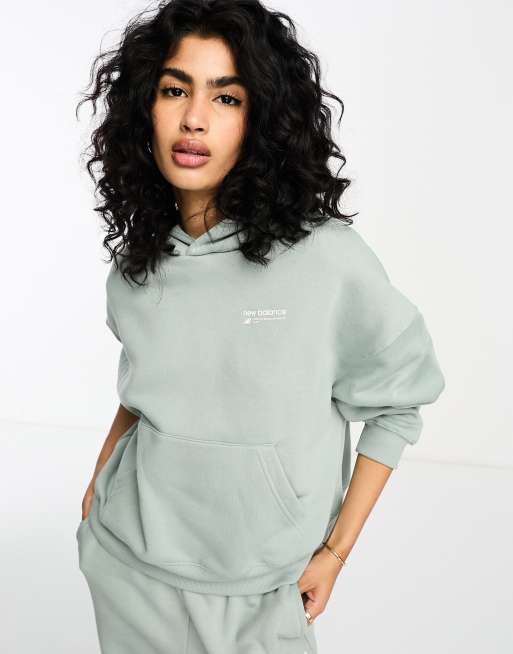 New Balance – Linear Heritage – Oversize-Kapuzenpullover in Salbeigrün