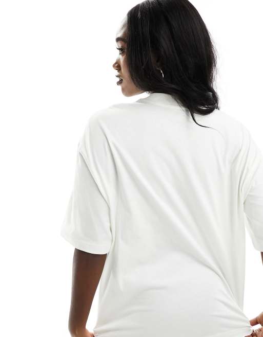 New Balance Linear Heritage t shirt in off white ASOS