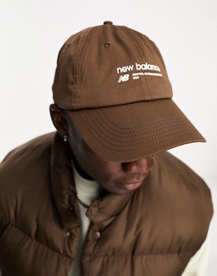 New Balance Linear logo cap in brown
