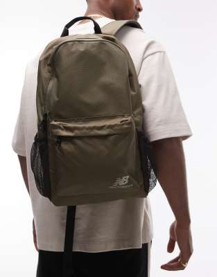 New Balance New Balance logo backpack in khaki-Green