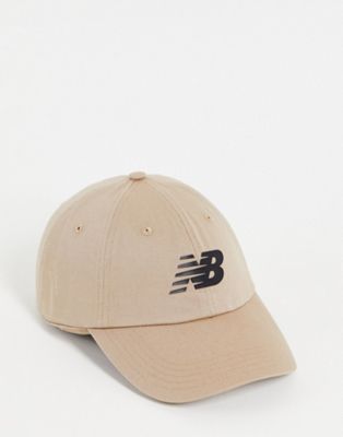 New Balance logo baseball cap in beige