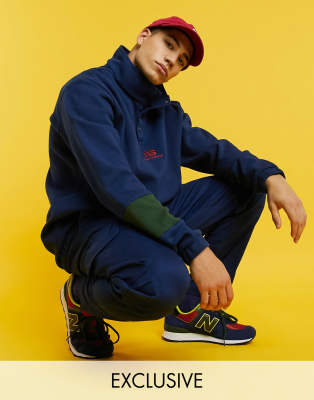 new balance funnel neck sweatshirt