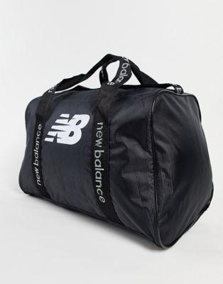 New Balance logo duffle bag in black