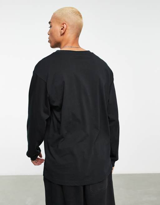 New Balance logo sweatshirt in black with logo back print, 4 of 4
