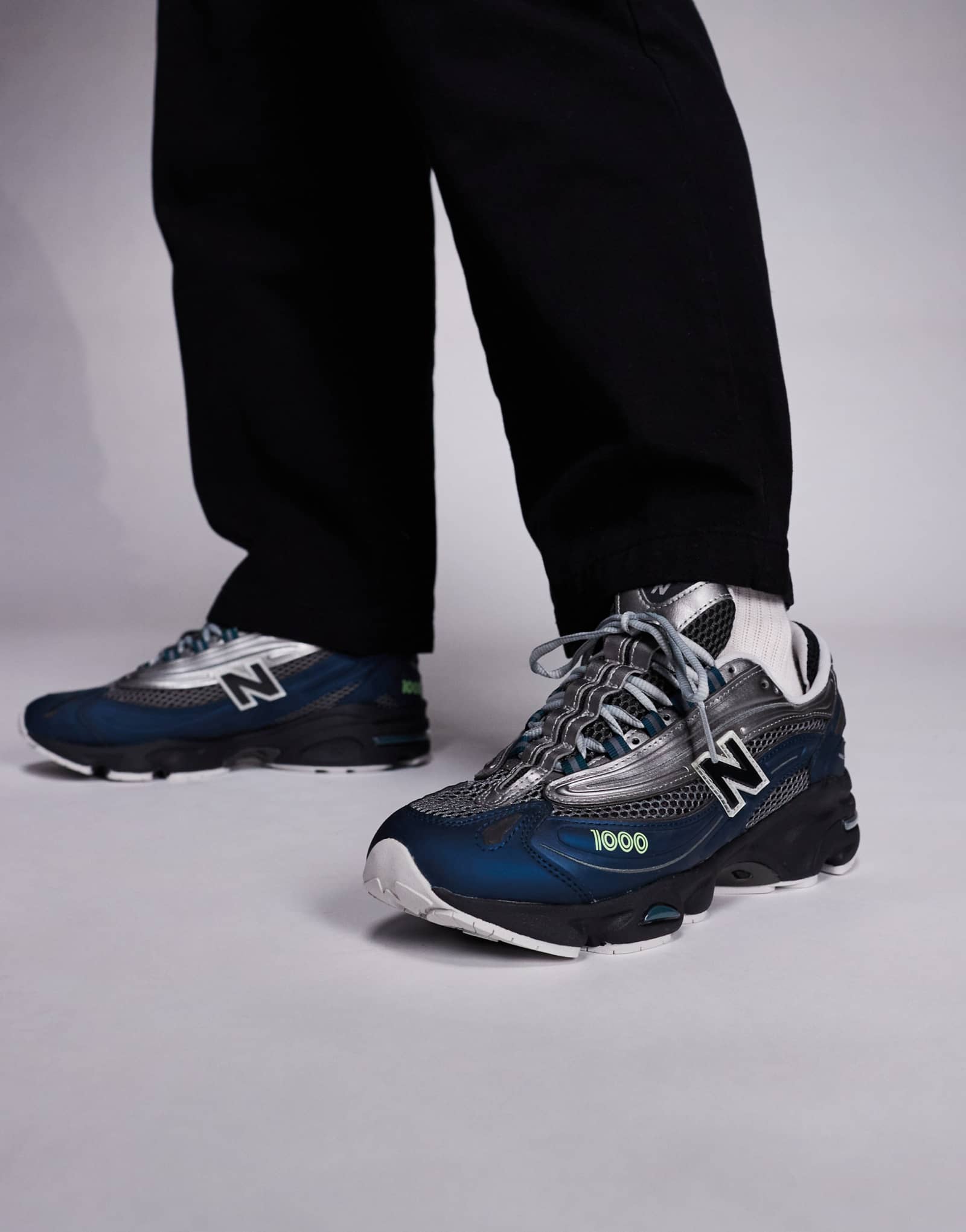Кроссовки New Balance M1000 бирюзового и серого цветов