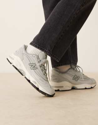 New Balance - M1000 - Unisex-Sneaker in Grau
