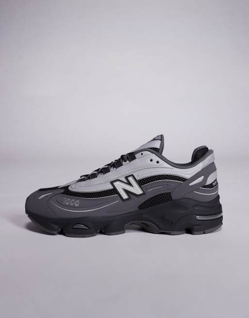 New Balance M1000 unisex sneakers in grey and black, 2 of 5