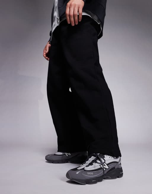 New Balance M1000 unisex sneakers in grey and black, 3 of 5