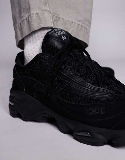 New Balance M1000 unisex trainers in triple black, 4 of 5