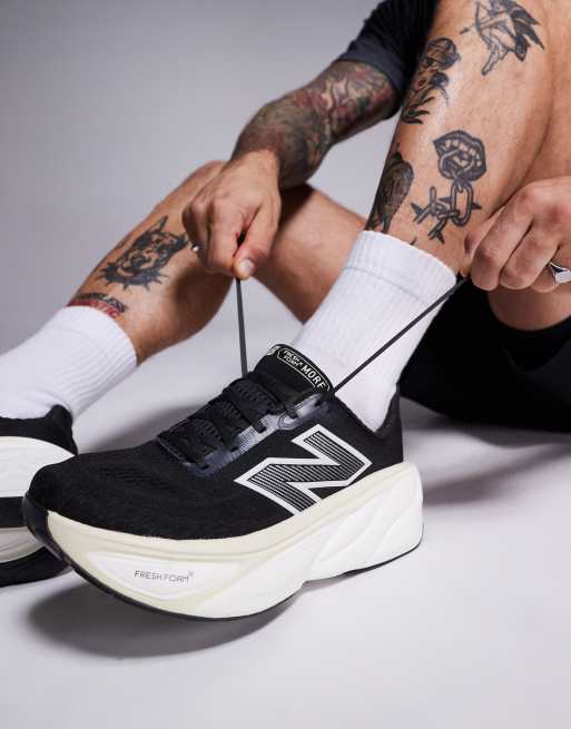 New Balance – More – Czarne buty sportowe do biegania, 4 z 5