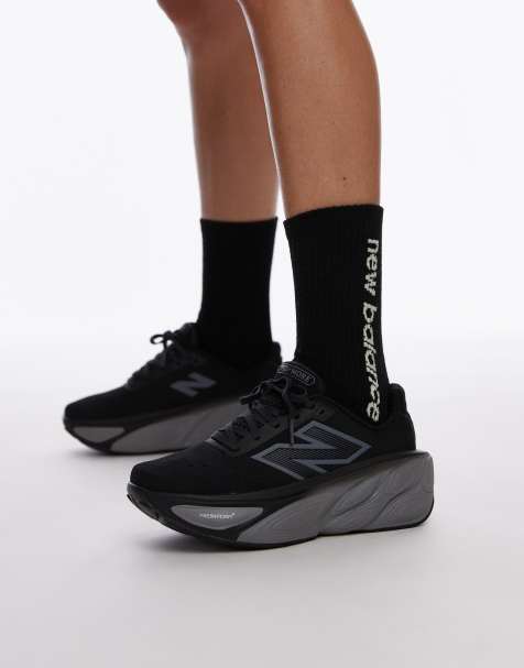 New Balance - More - Hardloopschoenen in zwart - view 1