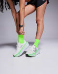 [New Balance] New Balance More running trainers in grey 39 Light grey