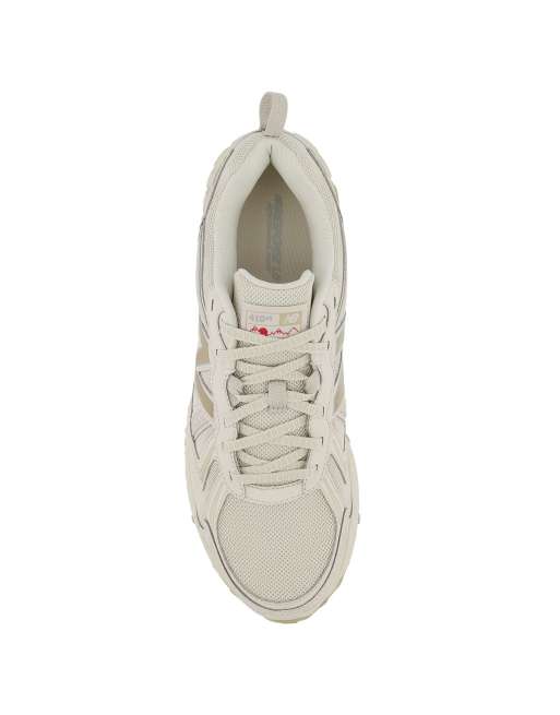 New Balance Mt410v5 trainers in moonbeam, 4 of 4
