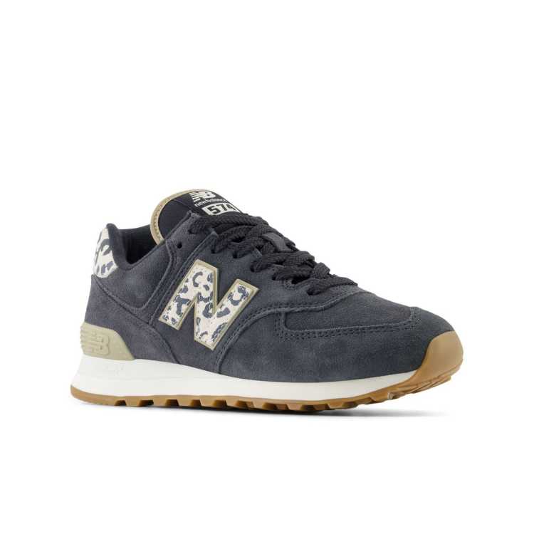 New Balance New Balance 574 Sneakers nere e leopardate ASOS