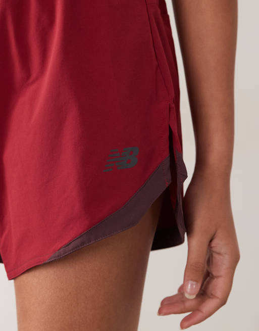 New Balance pantalón corto Rc essential 5" en rojo Podium, 3 de 5