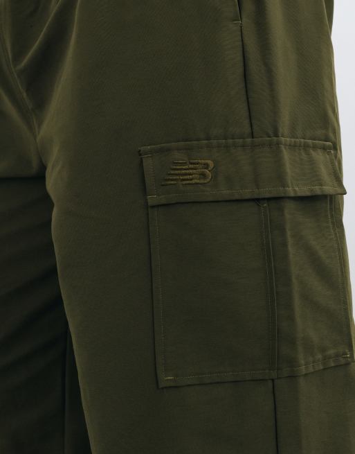 New Balance - Pantaloni cargo color alga wakame, 4 di 5