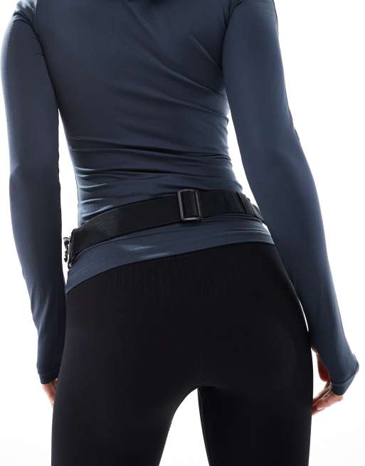 New Balance performance accessories belt in black, 4 of 4