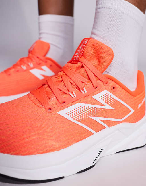 New Balance – Propel – Laufschuhe in leuchtendem Rot, 3 von 5